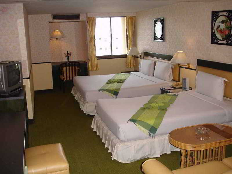 Sena Place Hotel Бангкок Экстерьер фото